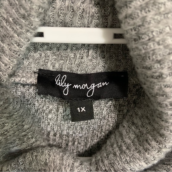 Grey Turtleneck - Picture 4 of 4